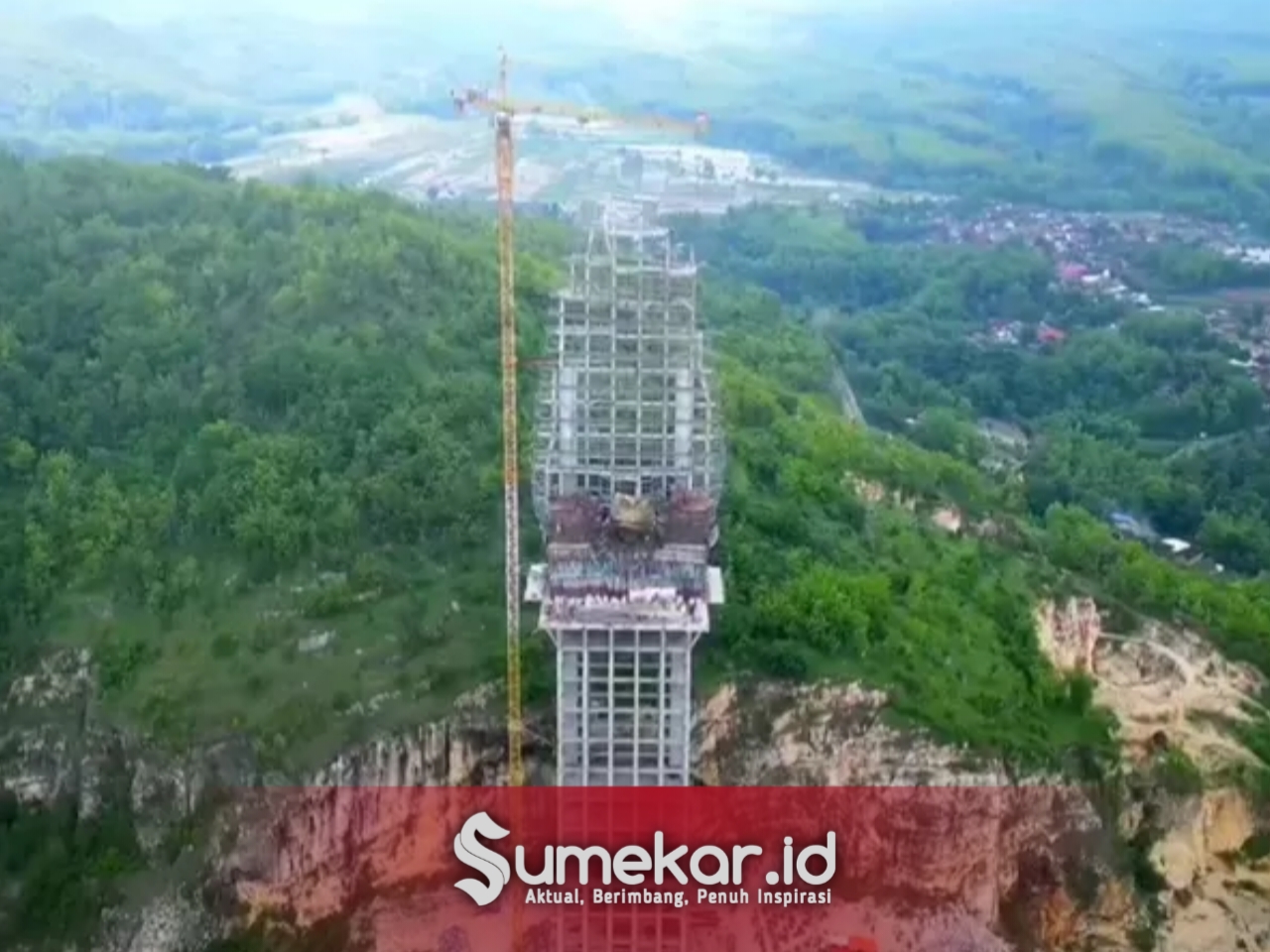 Foto. Monumen Reog Ponorogo Jawa Timur
