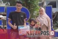 Foto. Arsila Siswi MI Al-Mas'ud Legung Timur saat didampingi Orang Tuanya dan Pengasuh Yayasan Al-mas'ud Desa Legung Timur mengikuti Grand Final Festival Anak Berprestasi ke-14 (FABI-14) dalam kategori lomba Matematika. 