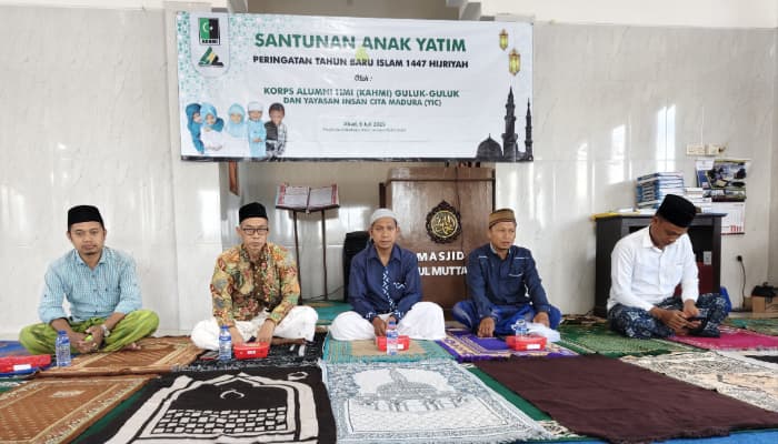 Foto. Santunan Anak Yatim Korp KAHMI Sumenep