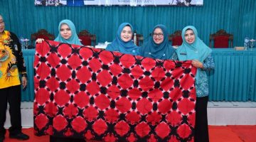 Foto. Pelatihan Desain Membatik TP PKK Sumenep. 