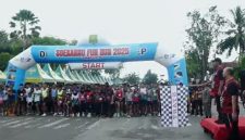 Foto. Pelepasan peserta Soekarno Fun Run 2025 di Sumenep
