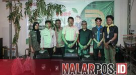 Foto Bersama Usai Perayaan Ulang Tahun Mediapribumi.id di Warkop Cuan Sumenep