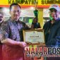 Foto. Kepala Bappeda Sumenep Dr Ir Arif Firmanto, S.TP., M.Si.IPU.ASEAN Eng saat menerima penghargaan sebagai Stan terbaik di malam penutupan MNV 2025