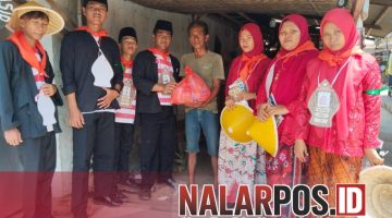 Foto. Bantuan Sosial Mahassiwa Baru STIT Aqidah Usymuni di Penutupan PBAK 2025