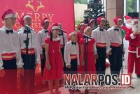 Foto. Hari Natal Bersama Hotel Swiss-Bellin Manyar Surabaya