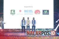 Foto. Pemberian penghargaan kepada SKK Migas - HCML di sela-sela kegiatan Festival Pesisir#4