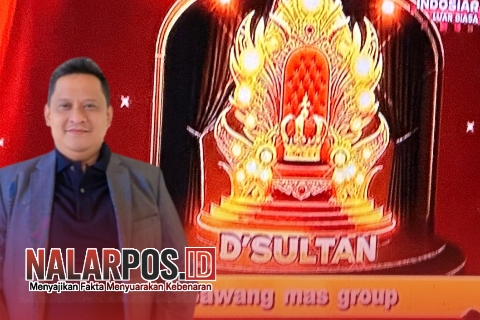 Foto. Sultan Madura H Her saat mengirimkan VG D'Sultan kepada Valen asal Pamekasan