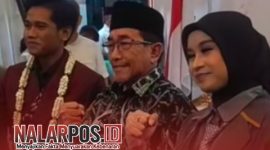 Foto. Foto. Wakil Bupati Sumenep KH Imam Hasyim, SH., MH saat menyambut kedatangan Valen dan Mila (Milen) Dangdut Academy 7 di Rumah Dinas Bupati Sumenep, Jum'at 2 Januari 2026