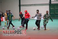 Foto. Momen Pembua Futsal Bupati Cup 2026 di Lapangan UNIBA Madura