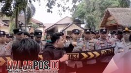 Foto. Gerakan Mahasiswa Peduli Rakyat (Gempar) menggelar aksi unjuk rasa di Kantor DKPP Sumenep