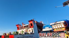 Foto. Tampak Tol Laut KMP DBS III saat berada di Pelabuhan Kalianget Sumenep