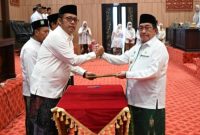 Foto. Ketua DPRD Sumenep H. Zainal Arifin menyepakati Rancangan Peraturan Daerah (Raperda) Anggaran Pendapatan dan Belanja Daerah (APBD) Tahun Anggaran 2027 menjadi Peraturan Daerah (Perda).
